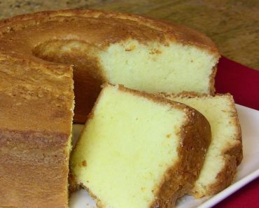 Lemon 7 UP Pound Cake recipe