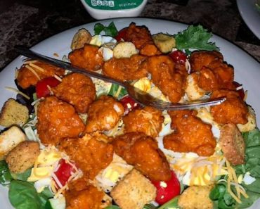 Fried Buffalo Chicken Salad with Ranch Dressing