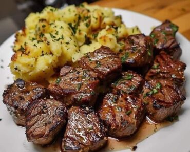 Garlic Butter Steak Bites and Cheesy Smashed Potatoes