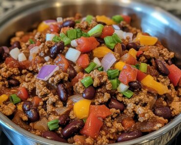 Slow Cooker Chili with Ground Beef