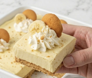 Banana Pudding Cheesecake bars
